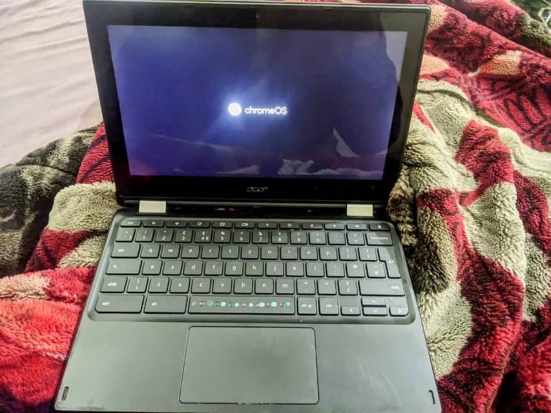 Acer ChromeBook R11 | 4/32 | Mint Condition 1