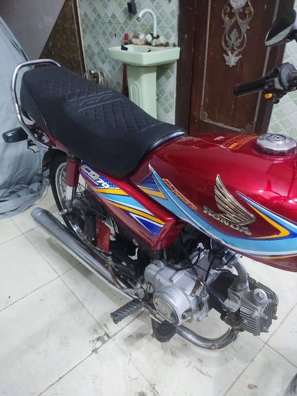 HONDA CD 70 URGENT SELLING 2019 Model 1