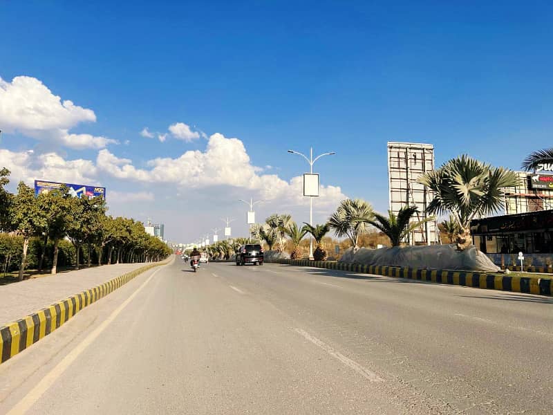 7Marla Plot available For Sale Gulberg Green Islamabad 4