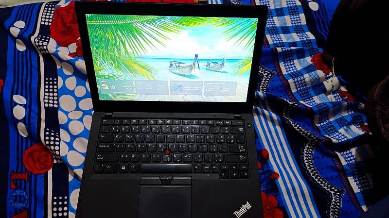 Lenovo Thinkpad core i5 6th generation 1