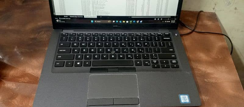 Dell Latitude 5400 Core i 5 8th gen Touch 8/256 3