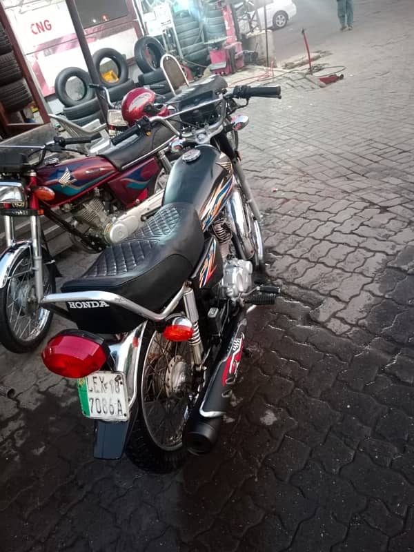 Honda 125 lush condition for sale 7