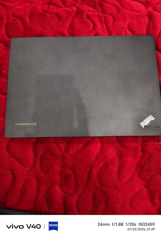 Lenovo i5 4th generation 4/512 double battery 0