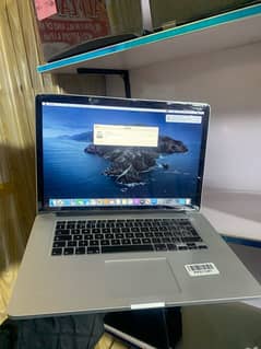 MacBook Pro 2015 15 inch ratina display  i7 ram 16  1 tb ssd 2 gb card