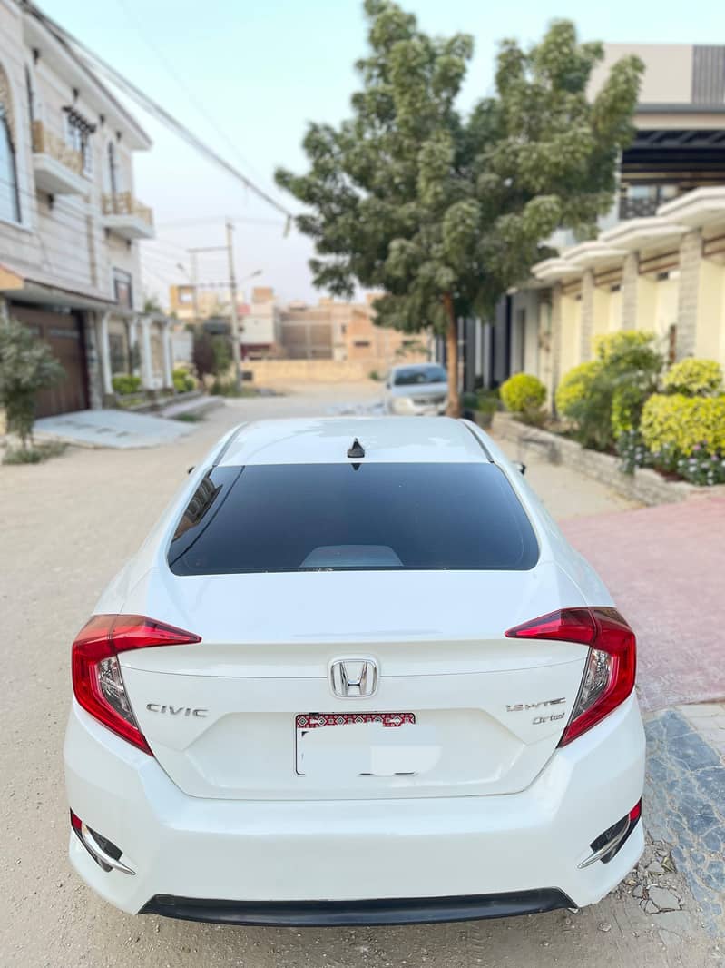 Honda Civic VTi Oriel Prosmatec 2018 1