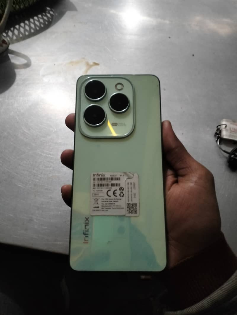 infinix hot 40 pro 1