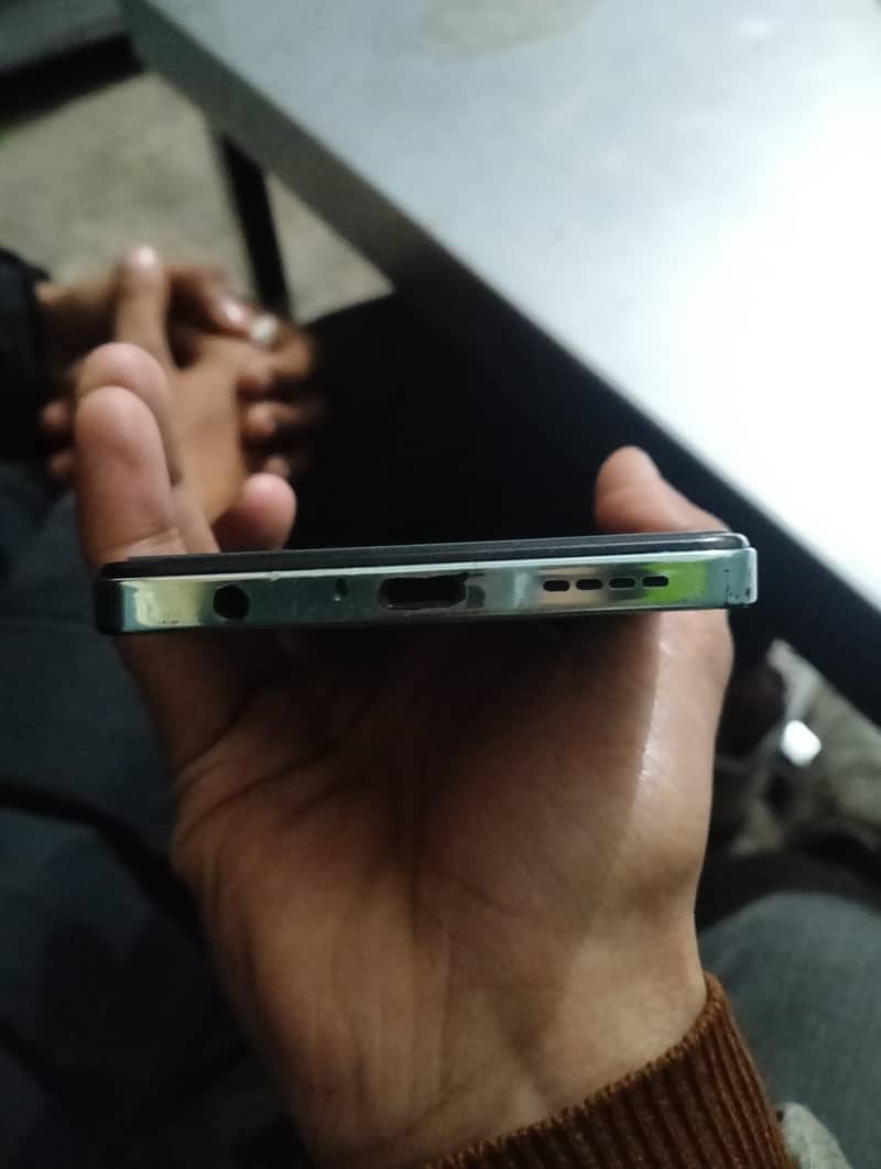 infinix hot 40 pro 5