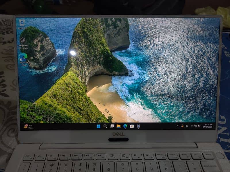 Dell Xps slimest laptop 1