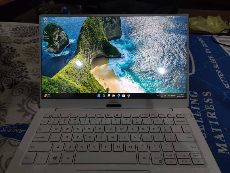 Dell Xps slimest laptop 2