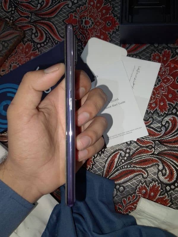 VIVO V20 BRAND NEW CONDITION 4