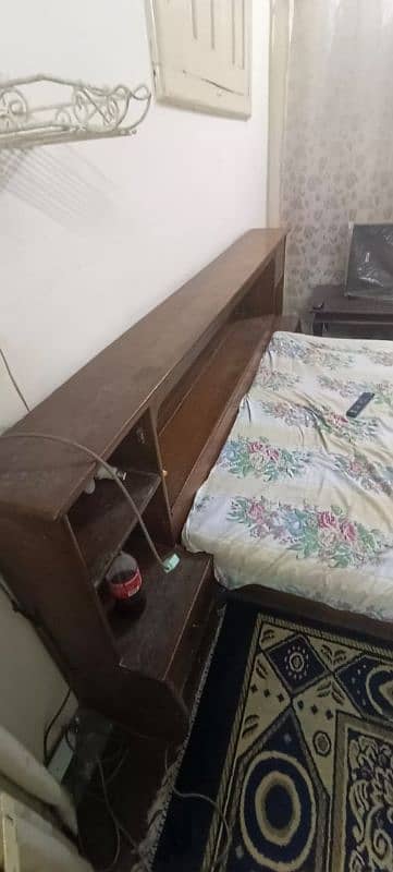 old bed but new condition 2