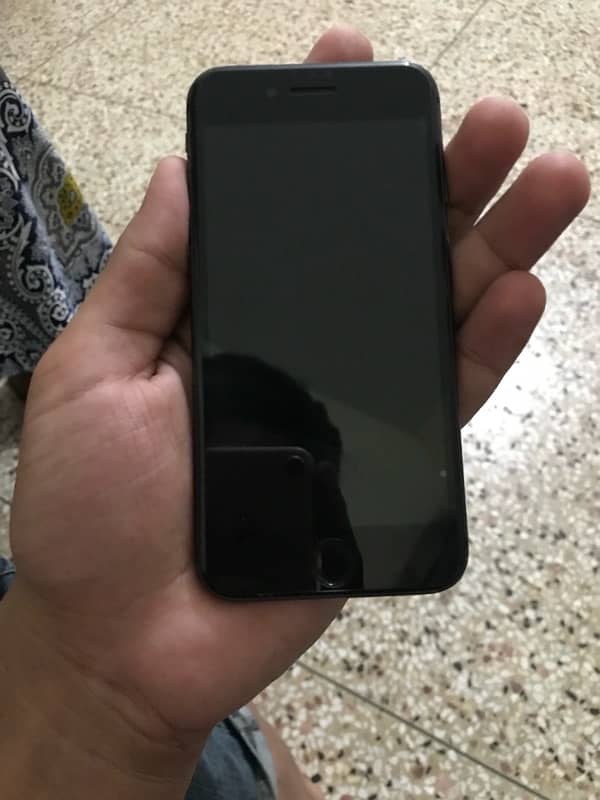 IPhone 8 64gb 4