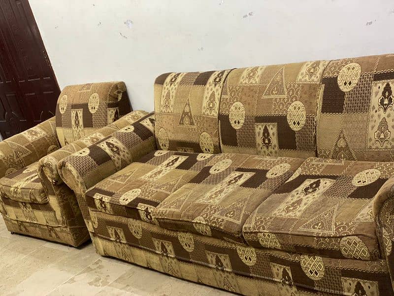 Big size sofa set 7 seater (Canadian sofas) 4