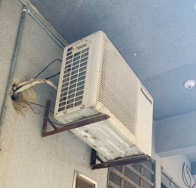 Panasonic Air Conditioner 1.5 Ton 4