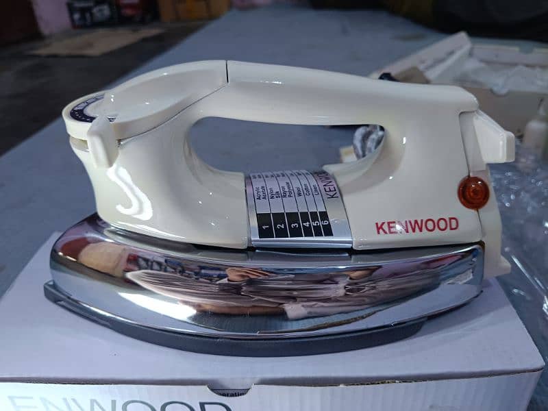 KENWOOD IRON 3