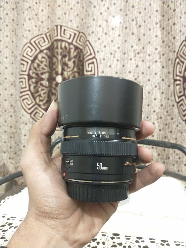 Canon 50mm 1.4 Lens and 50mm 1.8 lens and 28-80 3.5 lens 3