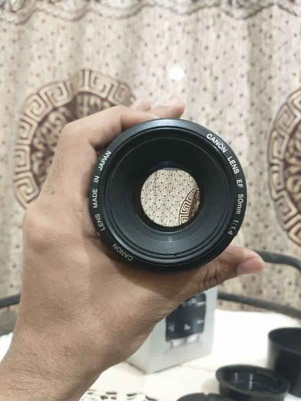 Canon 50mm 1.4 Lens and 50mm 1.8 lens and 28-80 3.5 lens 4