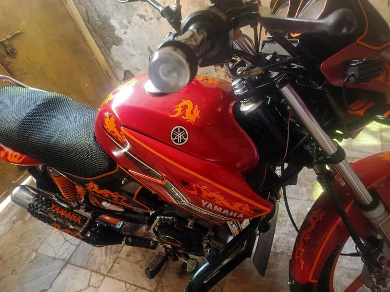 Ybr 125 Red Colour 6