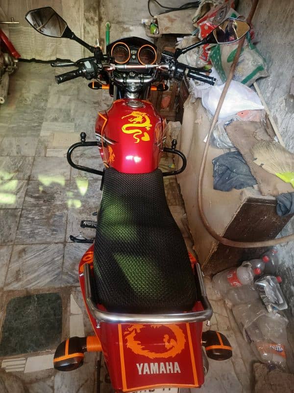 Ybr 125 Red Colour 9