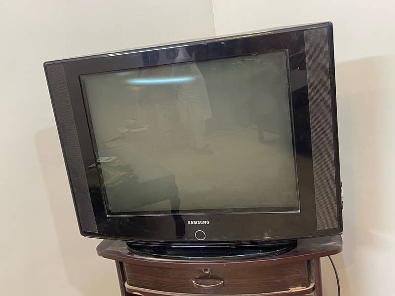 Tv plus free tv trolley 0