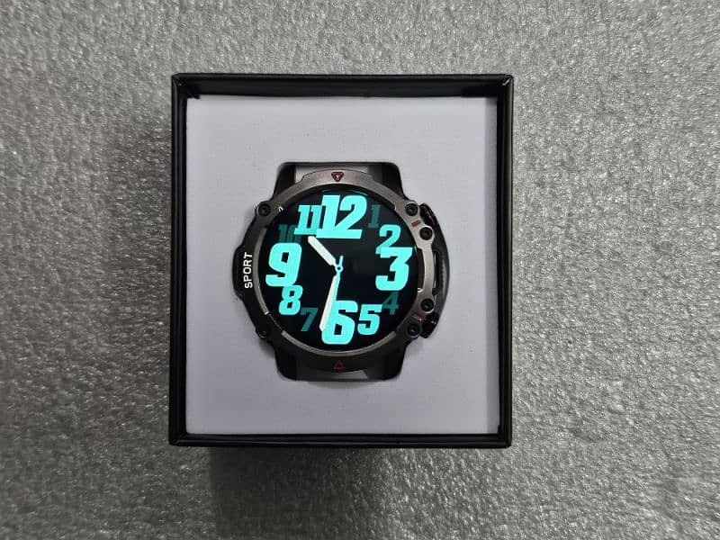 Round Smart watch 1