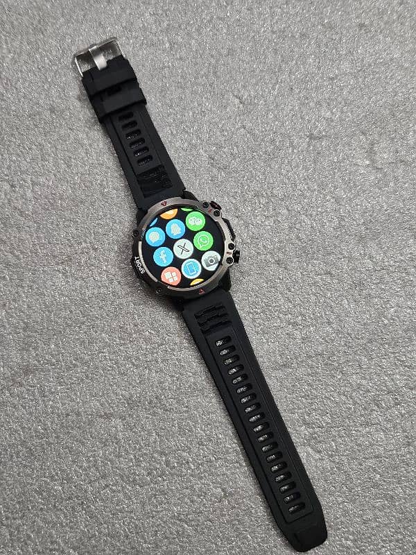 Round Smart watch 3