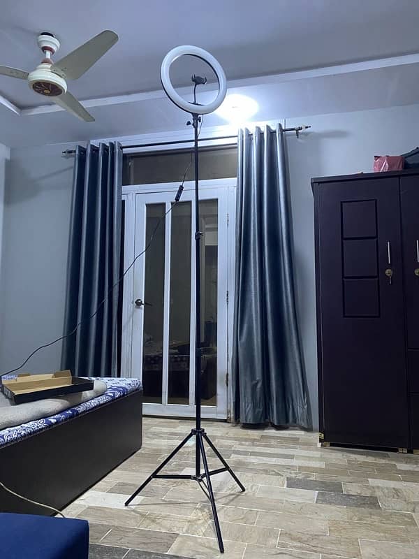 Rgb led soft ring light with tripod 8