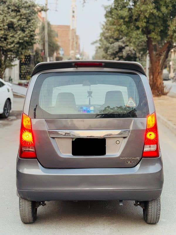 Suzuki Wagon R 2016 1