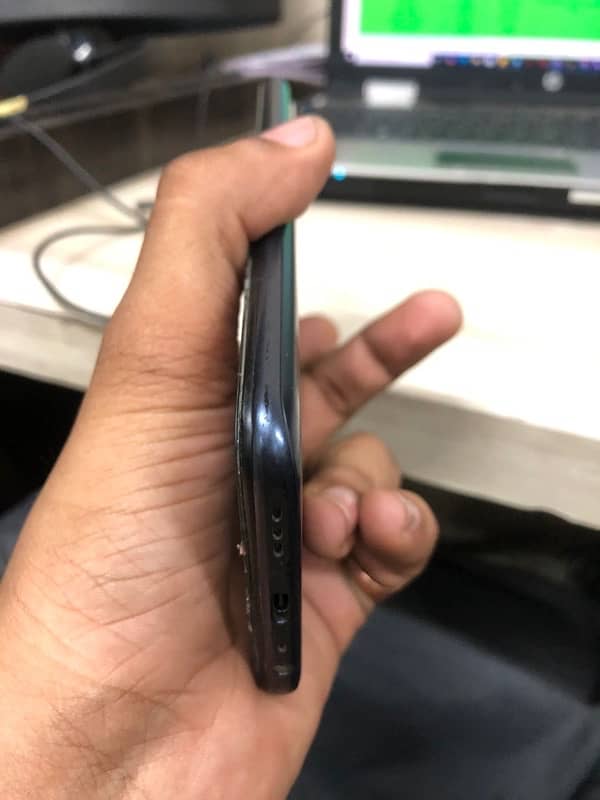 Oppo A53 in Good Condition 5