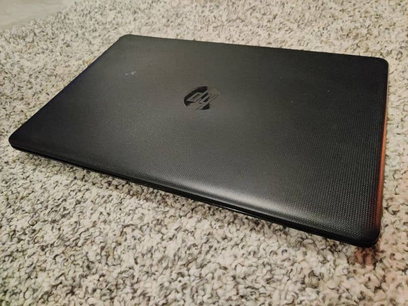 HP Intel Core i5 7th Gen 0