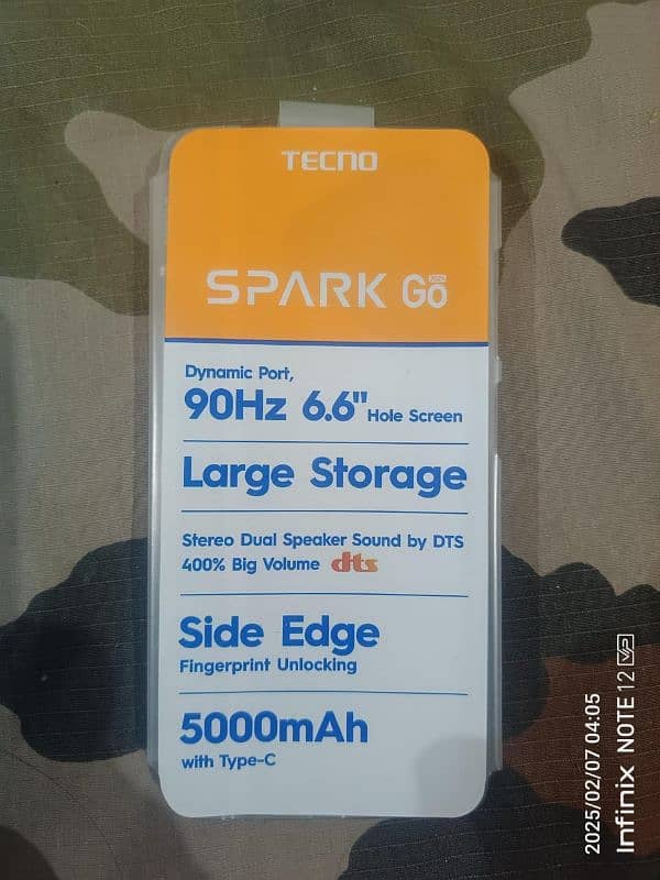 Tecno Spark Go 2024 For sale (4+4/64) GB 8Months E warranty remaining 3