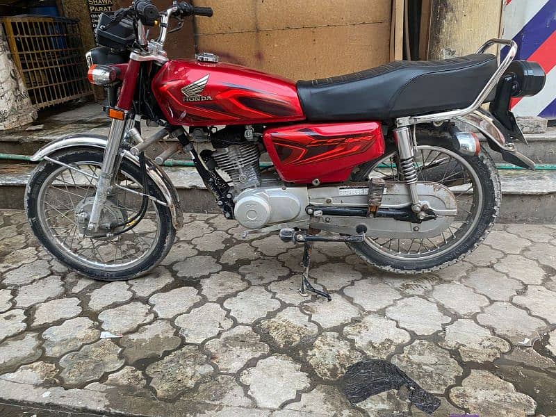 Honda 125 2022 model one hand used. 1