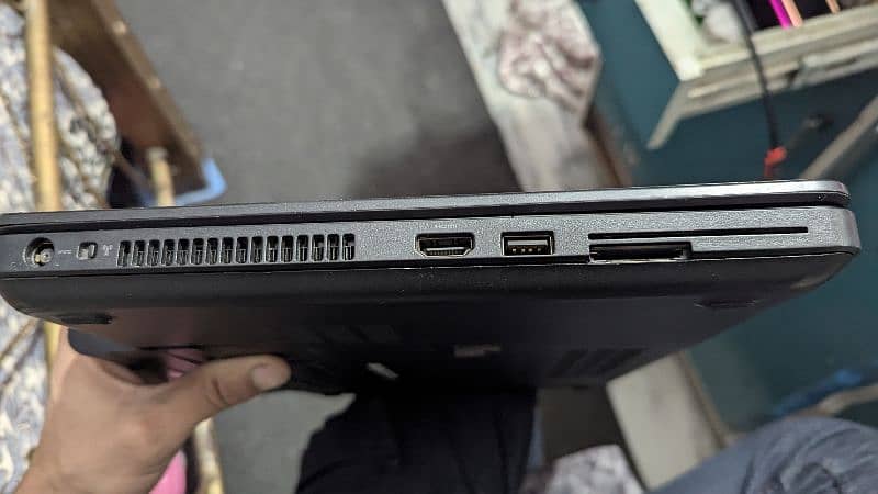 Dell i5 2gb Gup 4