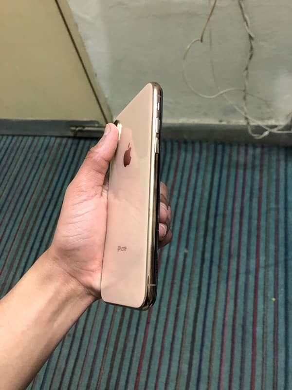 iPhone XS 256gb pta proved 1