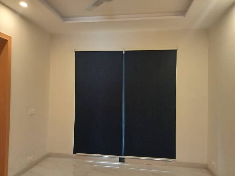 5000 SQUARE FEET OFFICE FOR RENT ON MAIN MM ALAM ROAD GULBERG ASKRI TOWER TRYCONE MALL OF LAHORE SHAHEEN COMPLEX LAHORE 6