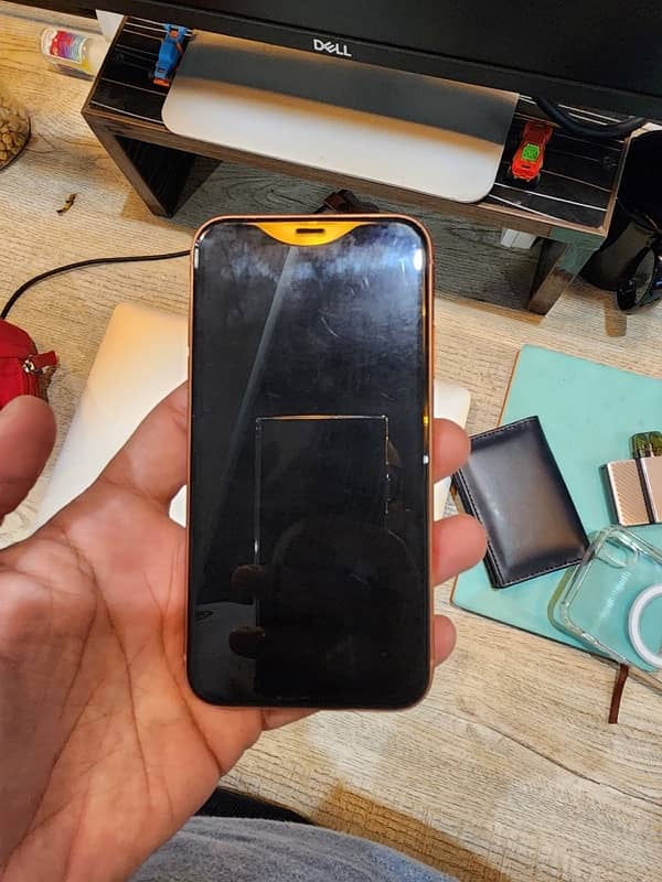 iPhone XR 64gb 4