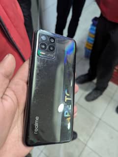 Realme 8