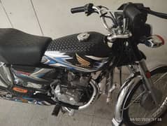 Honda CG 125 2025 (03447430899)