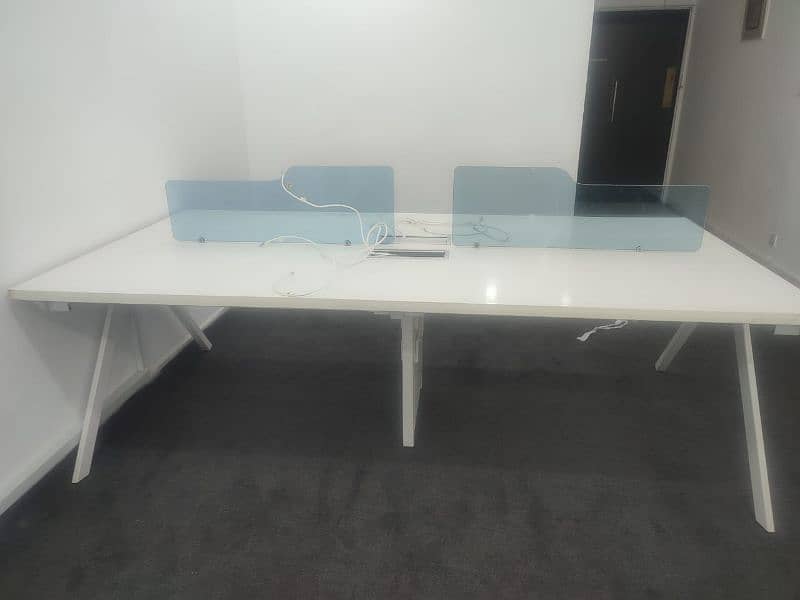 Workstation Available urgent sale 2