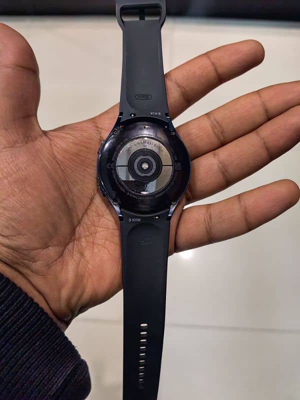 Samsung Galaxy Watch 4 44mm 1