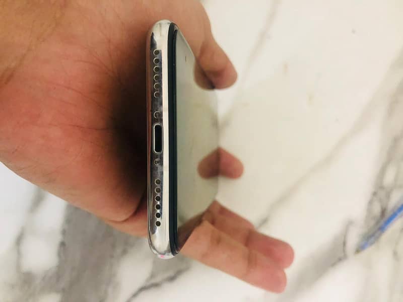 Apple iPhone X 1