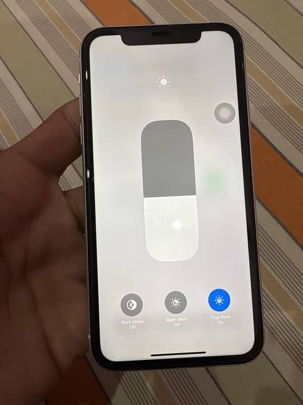 iPhone XR 64gb jv new phone urgent for sale 7