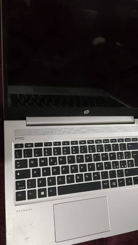 Hp 440 G6 | I5 8TH GEN | 4GB G. CARD UHD 620 | 16GB Ram | 256GB NVME 4