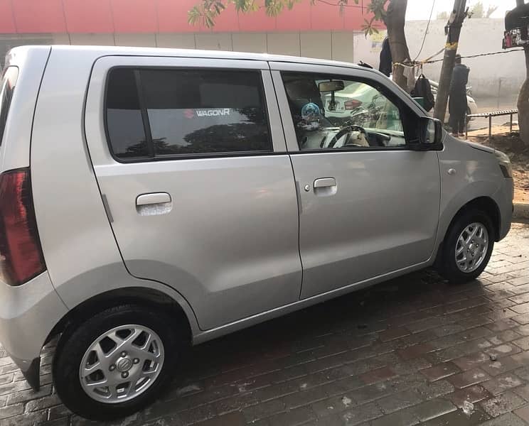 Suzuki Wagon R VXL 2022 | New Condition 4