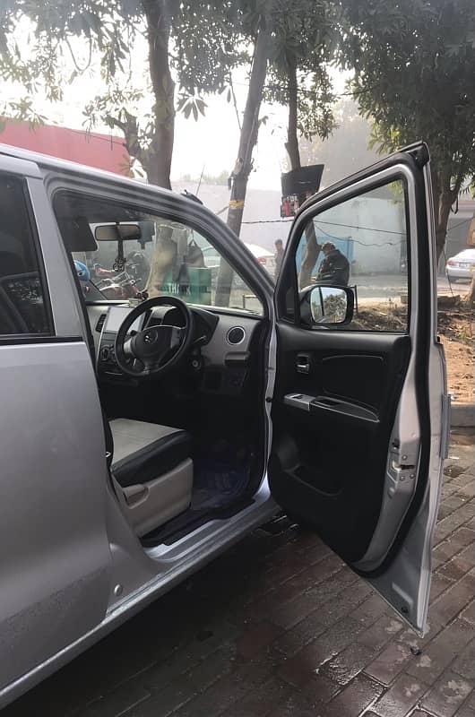 Suzuki Wagon R VXL 2022 | New Condition 7