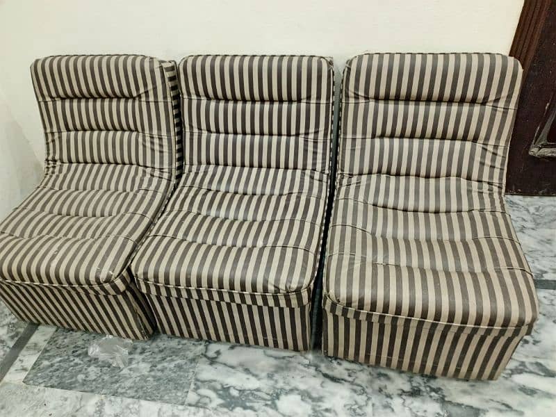 office sofa for sale 0