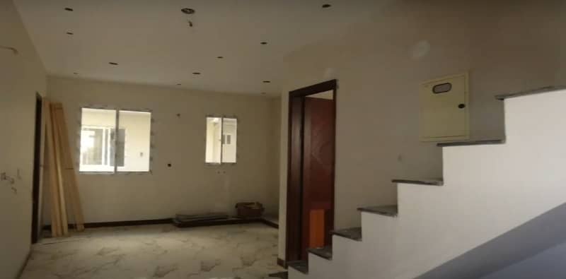 Brand New Town House On A Very Good Location, 155sq. Yds. , Behind Dollman Mall Tariq 3