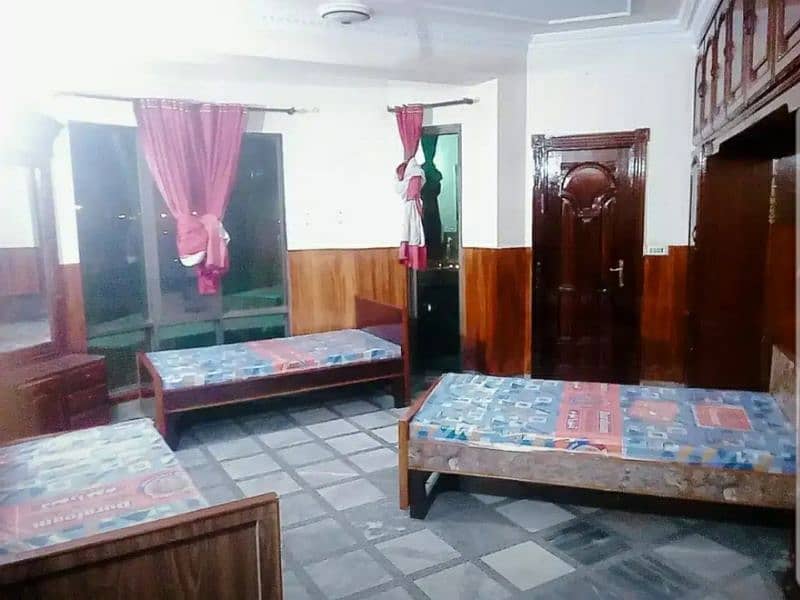 Room for boys Hostel 10