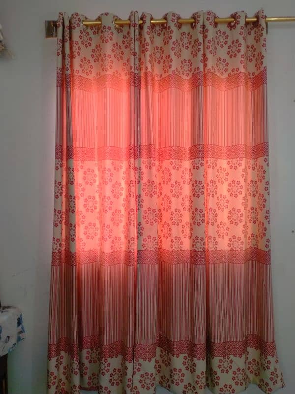 04 x Curtains 2