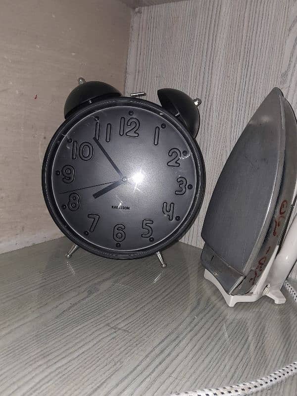 antique table clock 2